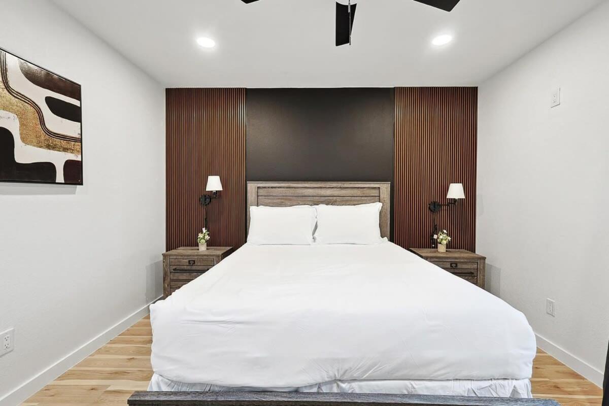 New 2B Townhome Near At&T Global Life 6Flag Arlington Eksteriør billede