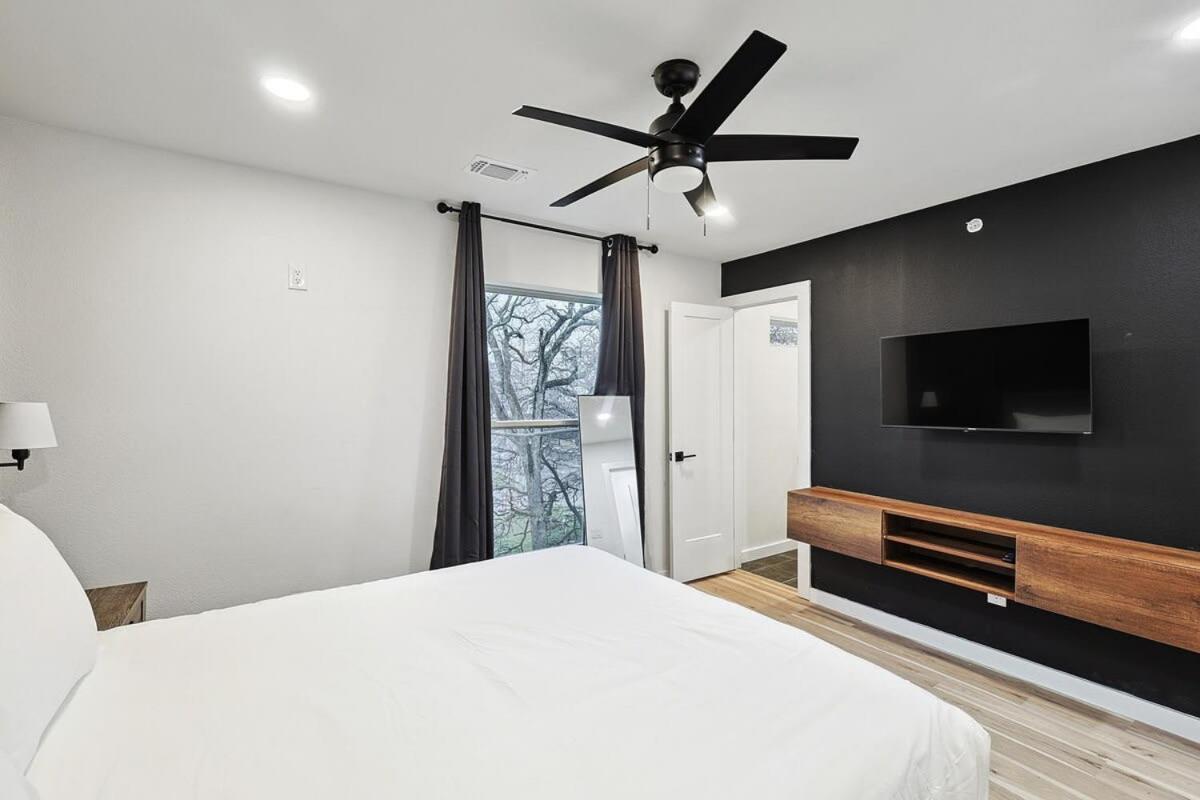 New 2B Townhome Near At&T Global Life 6Flag Arlington Eksteriør billede