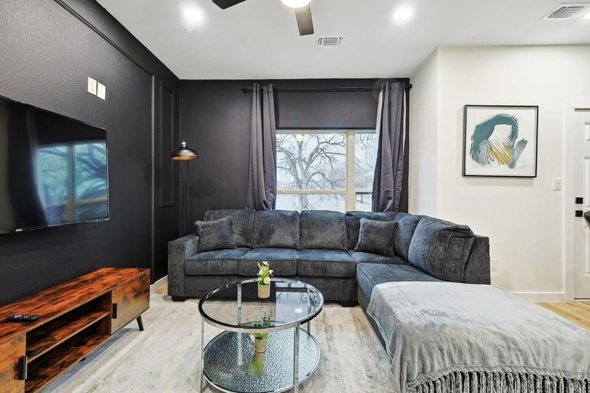 New 2B Townhome Near At&T Global Life 6Flag Arlington Eksteriør billede