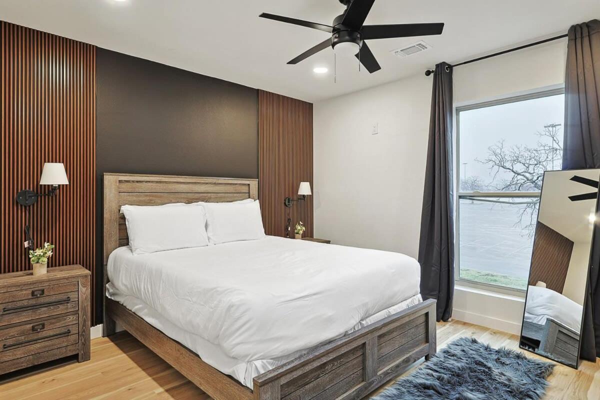 New 2B Townhome Near At&T Global Life 6Flag Arlington Eksteriør billede