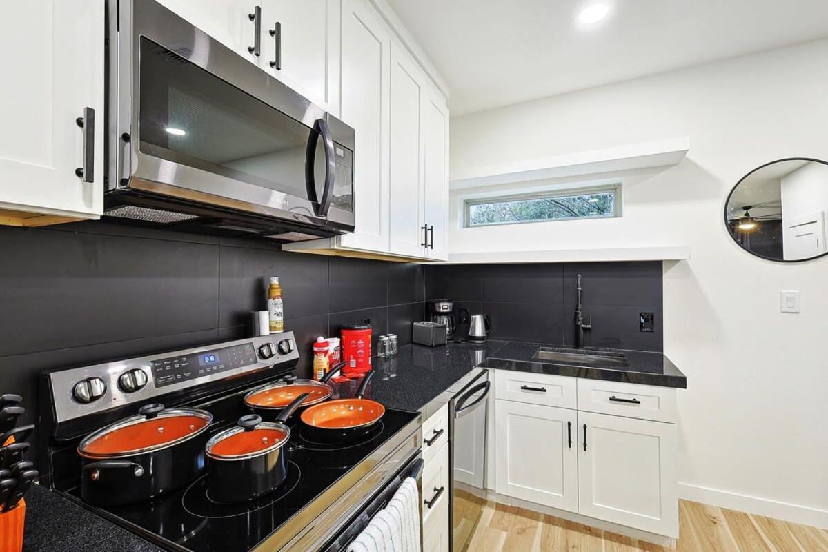 New 2B Townhome Near At&T Global Life 6Flag Arlington Eksteriør billede